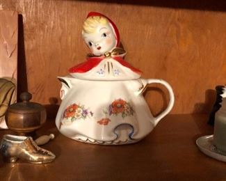 Rare Little Red Riding Hood teapot