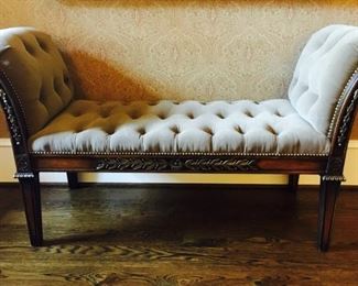 Grand Tufted Settee