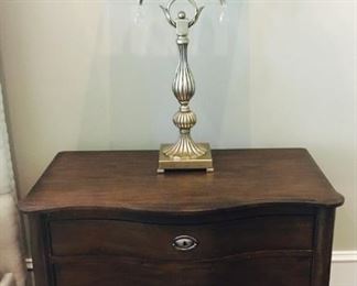 (2) Matching Designer Bedside Dressers with 3 drawers, 38'W x 20"D x 30"H; (2) Matching Uttermost Tabletop Lamp
