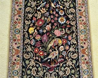 2.7x4 wool & silk Esfahan rug (BID ITEM)