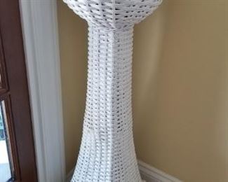 Wicker plant stand