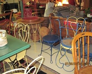 large lot of ice cream chairs and table