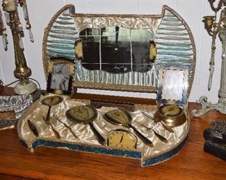 AMAZING Travel Vanity Set, with 2 picture frames and clock!