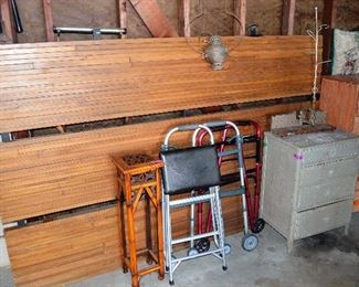 Mid Century Modern Wood Piece, VERY COOL!