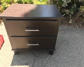 2 End tables to bedroom set, queen size bed