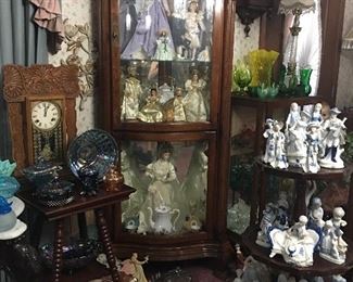 Gorgeous Footed & Lighted Corner Display Cabinet with 2 Doors   