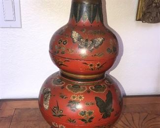 Thre are a pair of these Chinese double gourd lamps