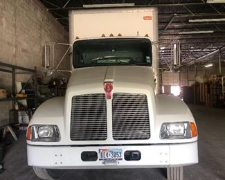 Commercial vehicle semi truck 2004 35,000 miles.  Asking $25,000