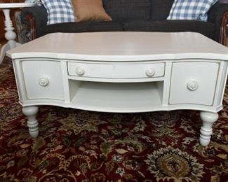 Cottage Chic White Coffee / Cocktail Table (has storage on both sides)