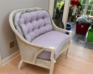 White Wicker Settee with Tufted Lavender Check Upholstery 