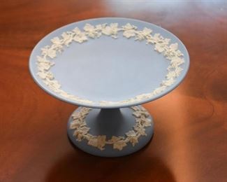 Wedgwood Jasperware Pedestal Plate (Small Size)