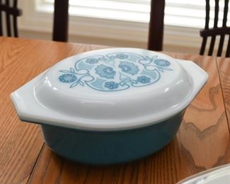 Baking Dishes / Casseroles