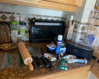 Assorted Kitchen items