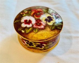 Porcelain painted box with lid.