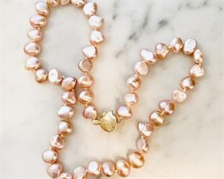 Pink freshwater pearls with 14K gold clasp