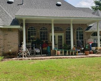 back porch, we also have a garage, a shed, and another separate garage