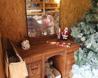 art deco dressing table
