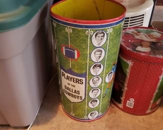 Vintage Dallas Cowboys trashcan