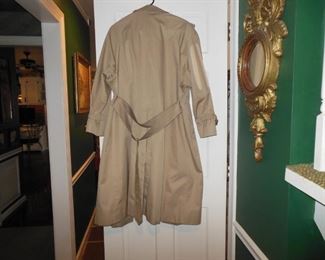 Ladies Burberry Trench Coat...could say new..size 12