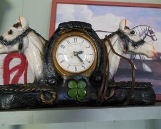 Four Leaf CLover Antique Horse CLock...Excellent Condition