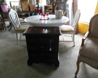 Mahogany Nightstand/Endtable
