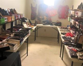 Shoes - size 7.5 - 8.5