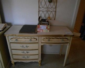 French provincial solid wood desk (vintage) 