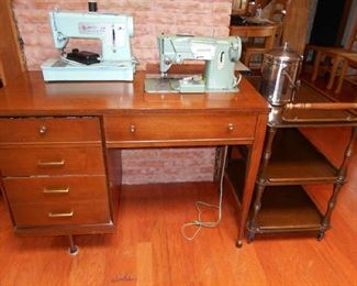 vintage Spartan sewing machine with cabinet/Singer sewing machine, tea cart