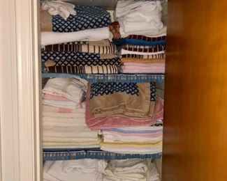 Linens, sheets & towels