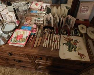 japan souvenirs, vtg mirror, brush, and cob set, vintage useg greeting cards