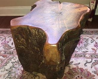NATURAL TREE STUMP TABLE