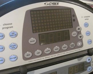 CYBEX Model 630A Self Powered Total Body Arc, the  total body cross-trainer that significantly increases the effectiveness of your workout.
