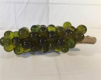 1970s Glass Grapes Table Decor  https://ctbids.com/#!/description/share/196921