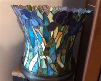 Art glass table lamp