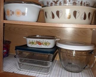 Vintage to contemporary Pyrex cookware