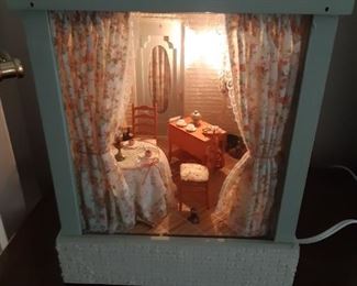 Unusual decoupage dollhouse lamp