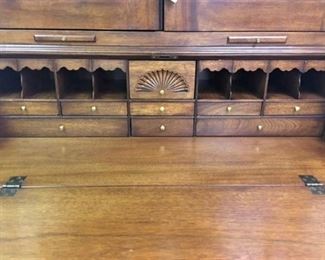 Henredon Secretary, detail