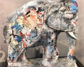 The Laszlo Dus Elelphant