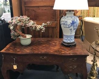 26'' X 44'' DESK OUTSTANDING INLAID WORK !