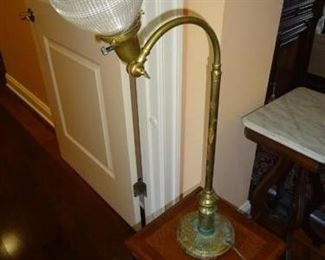Curved Brass Lamp https://ctbids.com/#!/description/share/198259