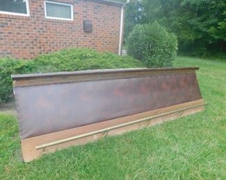 Bar Front with Foot Rail