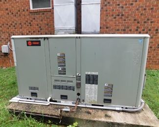 Trane Commercial Unit(Buyer Responsible for Disconnect and Removal)