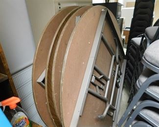 Round Folding Tables