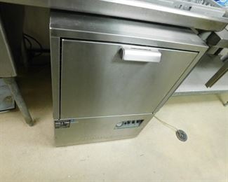Champion UH-150B Undercounter Dishwasher
