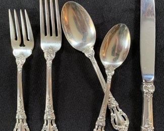 Lunt 72 Piece Sterling Flatware in Eloquence