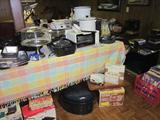 Lots of goodies for the kitchen!