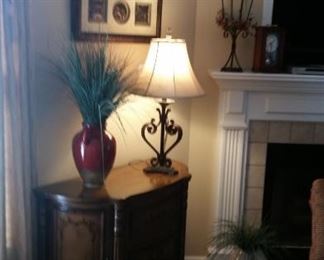 Bombe chest, table lamp, SLaH ceramic urn & candle lantern 