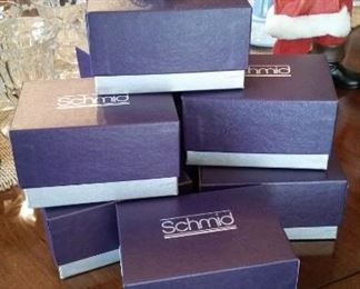 Schmid pewter figurines (see elephant on top) altogether, they are a Zoo Train, including engine & caboose, really beautiful! 