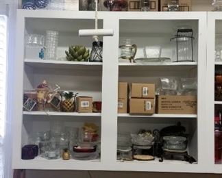 Candles, candles,  & MORE candles!  Lots of Southern Living at Home items