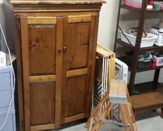 Wooden cabinet, step-stool, doorway gate, 2 TV trays